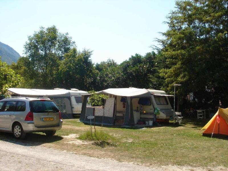 Camping Frederic Mistral Castellane Exterior photo